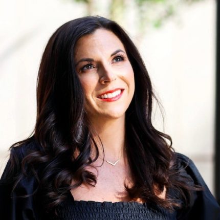 Jess Della Calce – Corporate & Group bookings